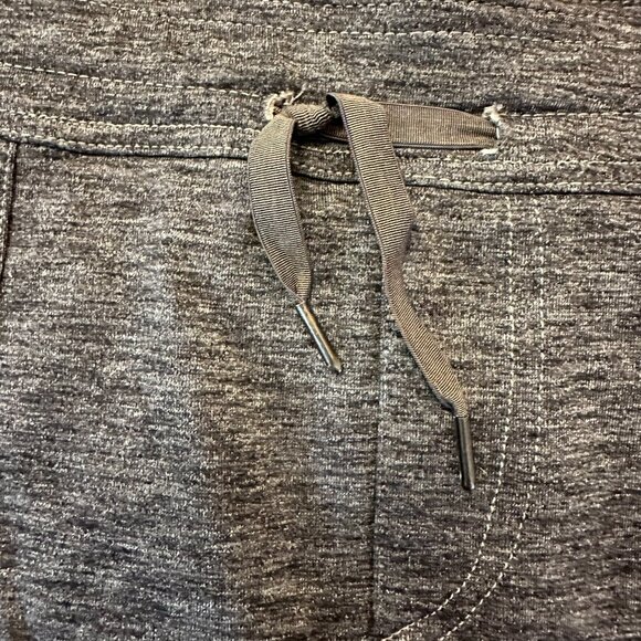 Kuhl Mova Skort, size medium, dark heathered gray, excellent condition - Picture 5 of 14